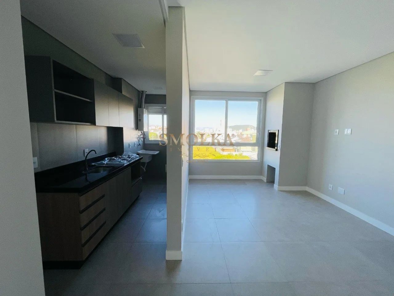 Apartamento 02 dormitórios no Ingleses Norte