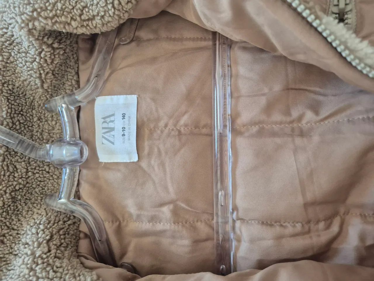 Casaco infantil da marca Zara - Foto 2