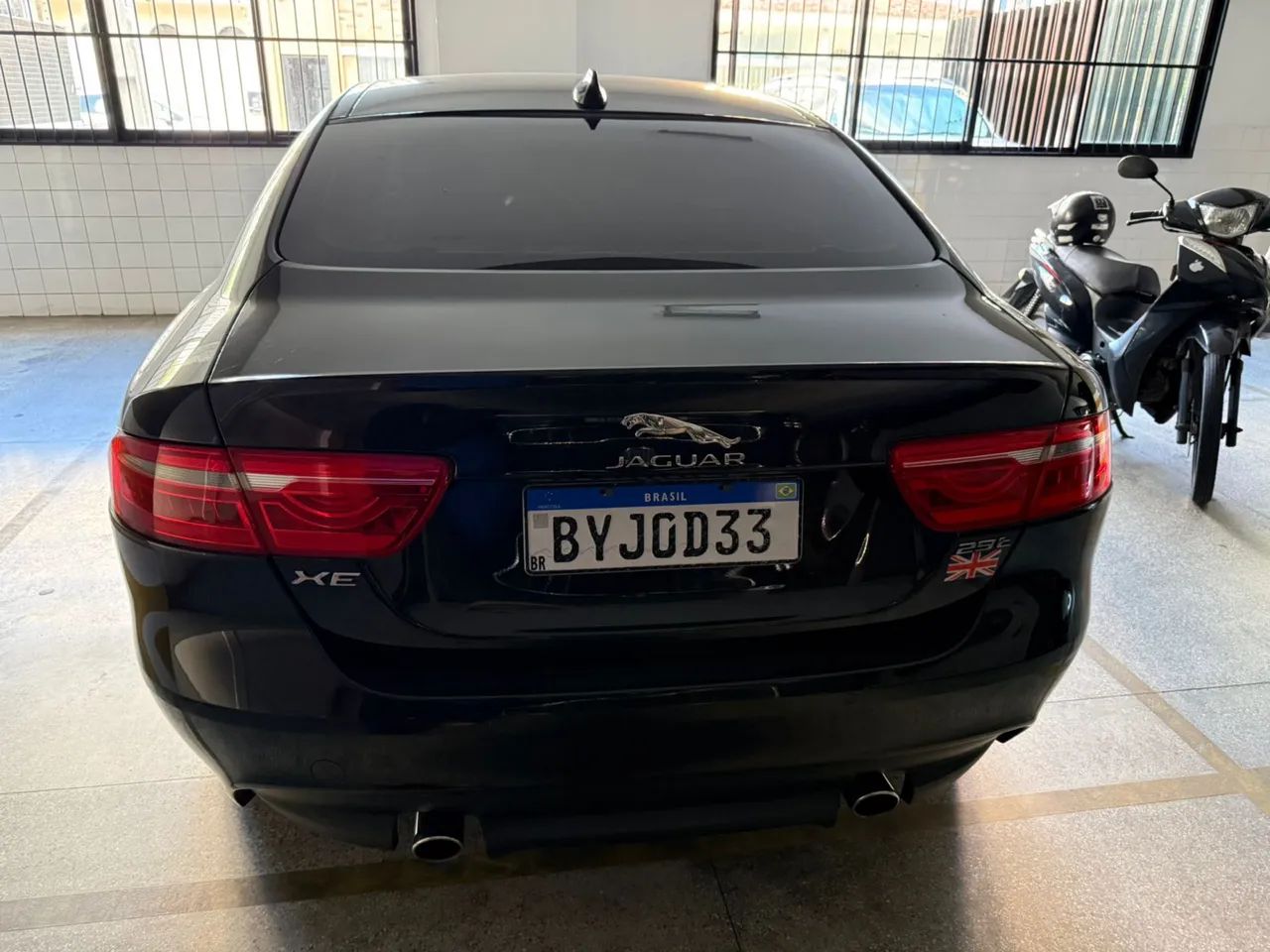 JAGUAR Xe XE 2.0 Turbocharged Pure 240cv Aut. 2017