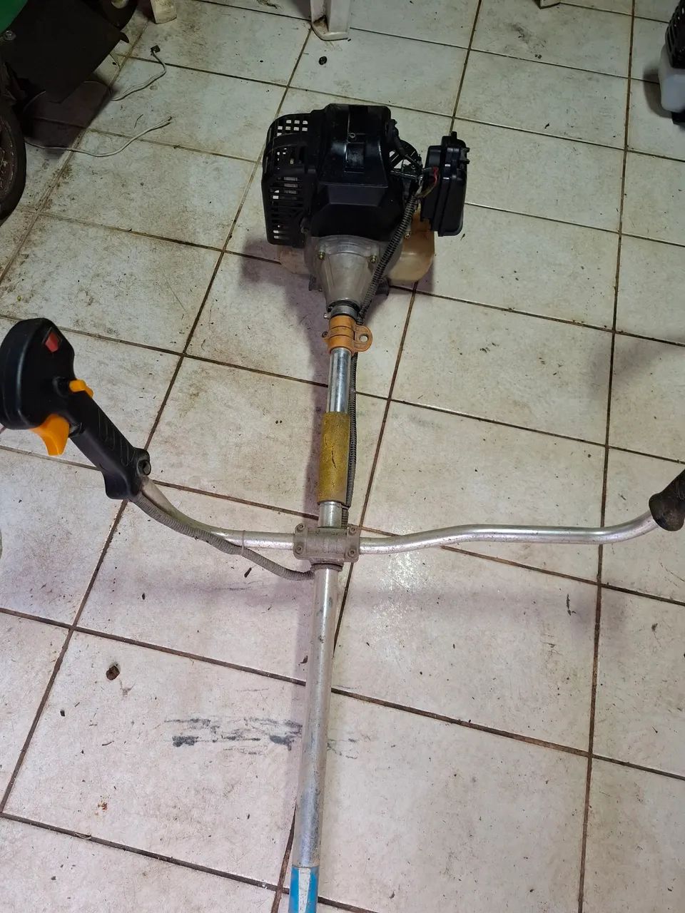 Roçadeira 42cc