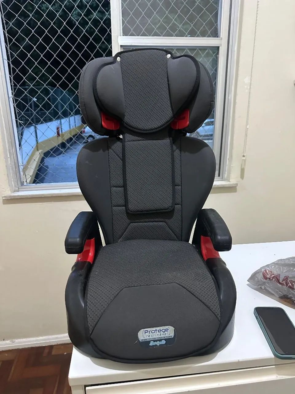 Cadeira P/ Auto Protege Fix Grafite (15 A 36kg) - Burigotto

