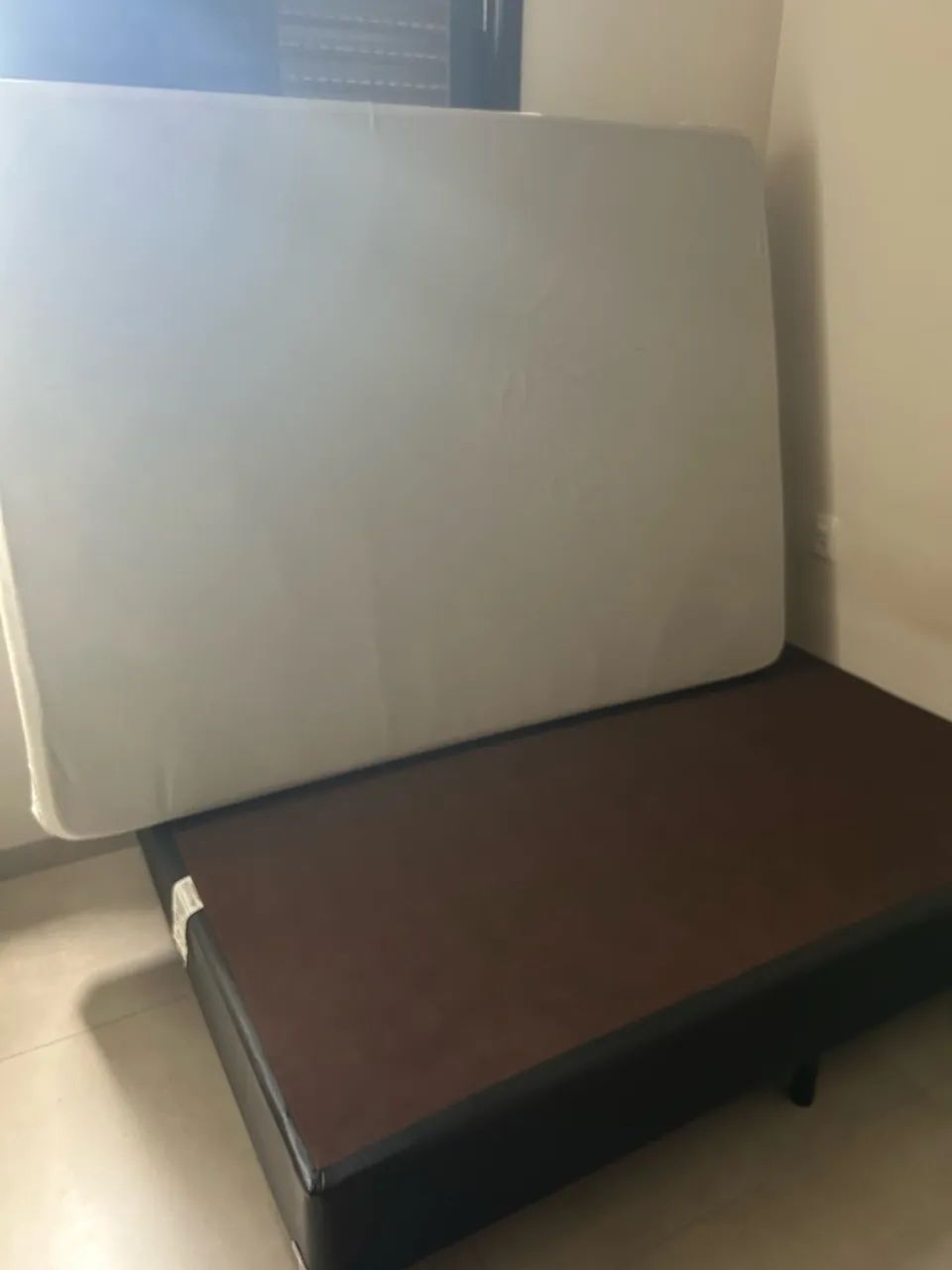 Colchão casal Emma Basic ortopédico c/capa + base cama ortobom - Foto 4