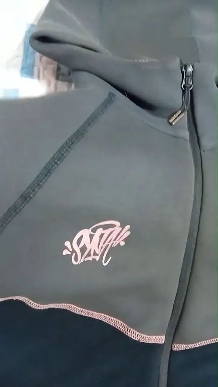 nike tech central cee