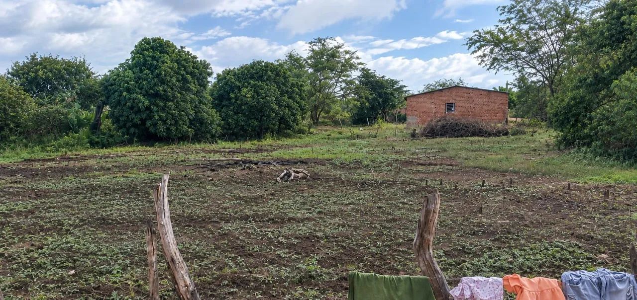 Vende se  terreno no povoado lagoinha