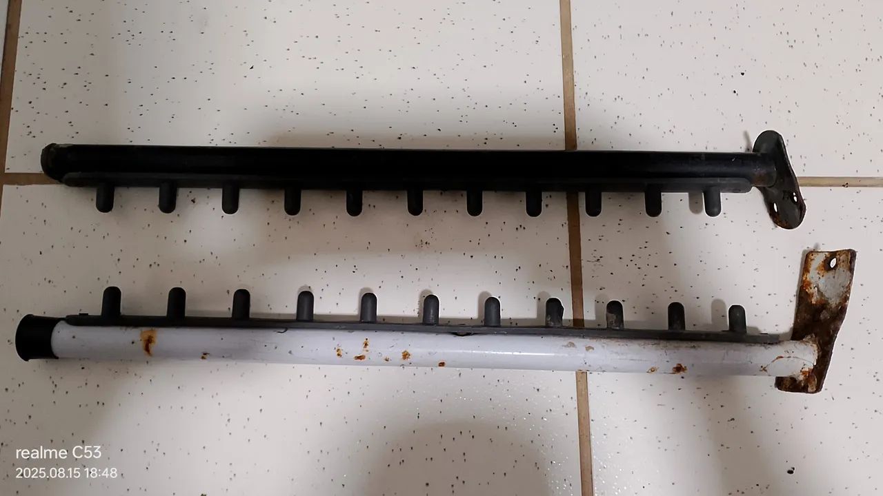 Suporte fixo para roupas - Foto 2