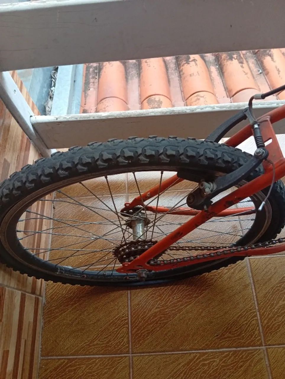 Bicicleta laranja aro vinte quatro - Foto 5