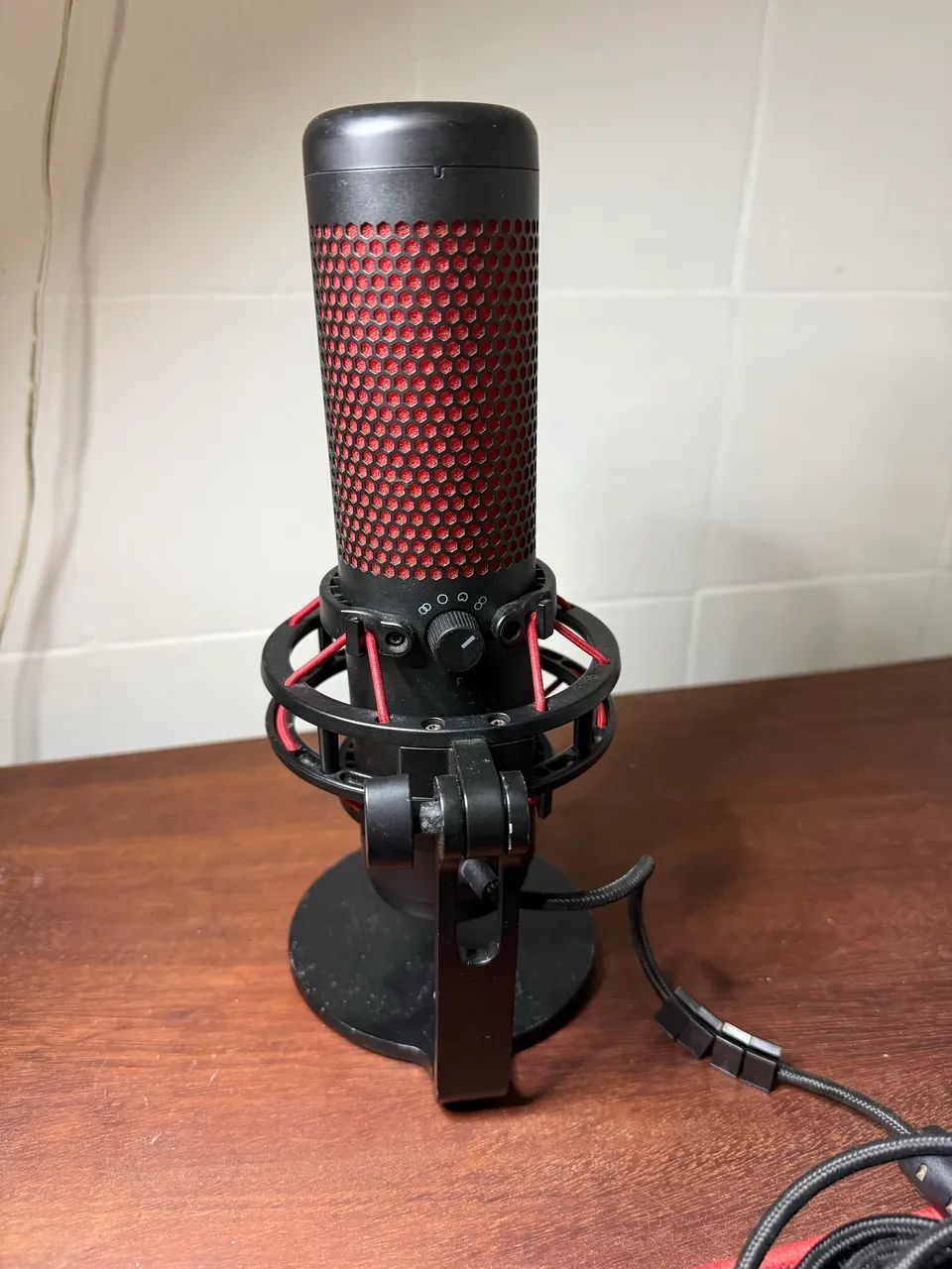 Microfone HyperX QuadCast  - Foto 4