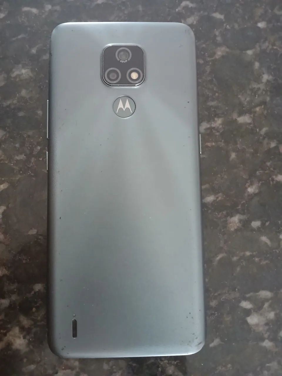 Moto E7 