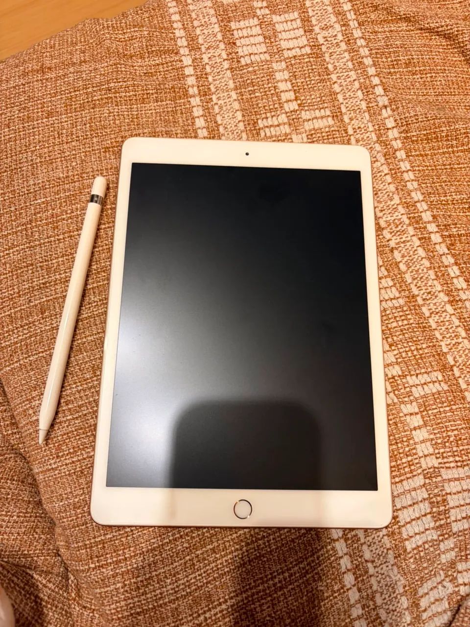 iPad 7 Geração com caneta - Foto 5
