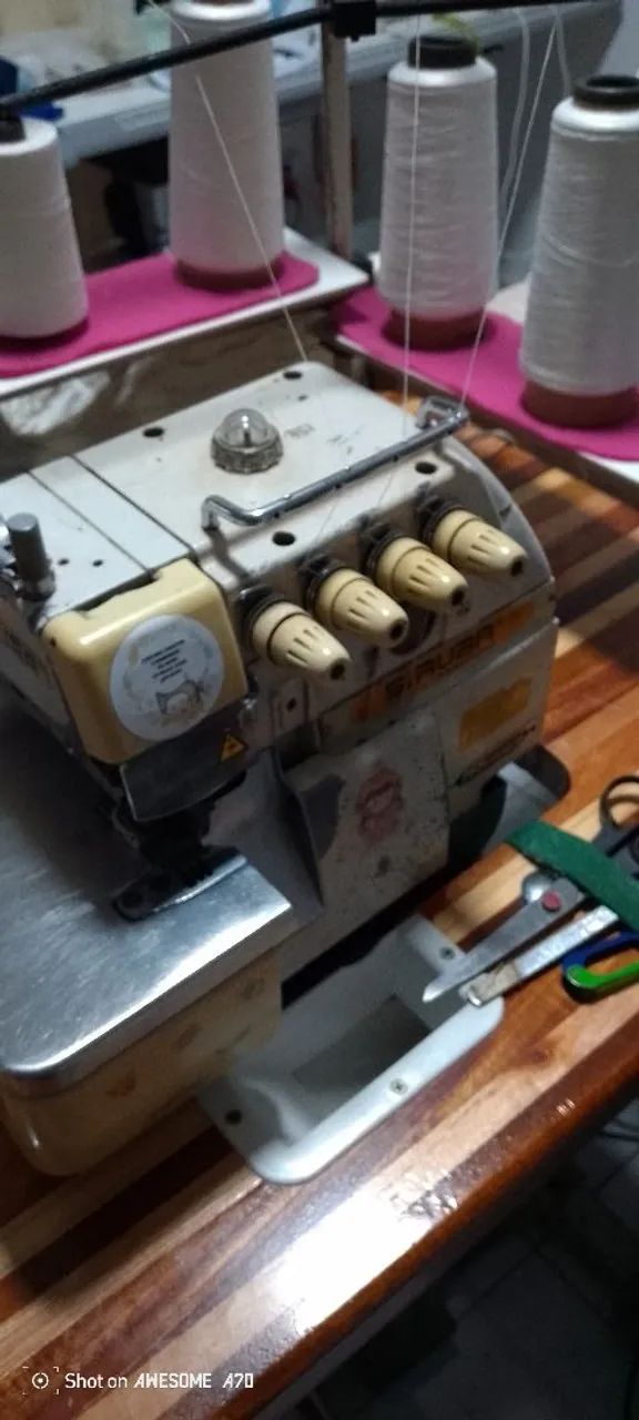 Máquina interloque/ overloque siruba - Foto 3
