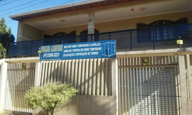 Sobrado Comercial no Tatuquara. Ótimo investimento! Aceita Permuta!