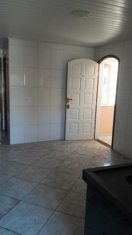Alugo Quarto e Sala Com Garagem Em São Francisco Isento IPTU e Condomínio - Foto 4