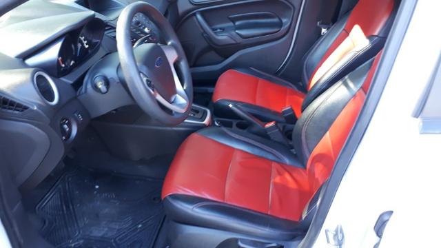 Ford Fiesta Sedan SEL 1.6 Automatico - Foto 9