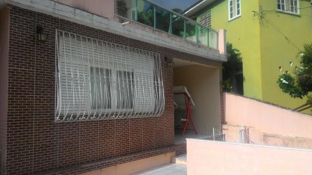 *Matatu - Ótima casa Residencial ou Comercial de 3 pavimentos - 5 quartos - Foto 2