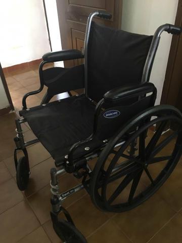 Cadeira de em bom estado 900 - Foto 2