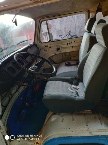 Venda ou troca Kombi Relíquia 1977 - Foto 2
