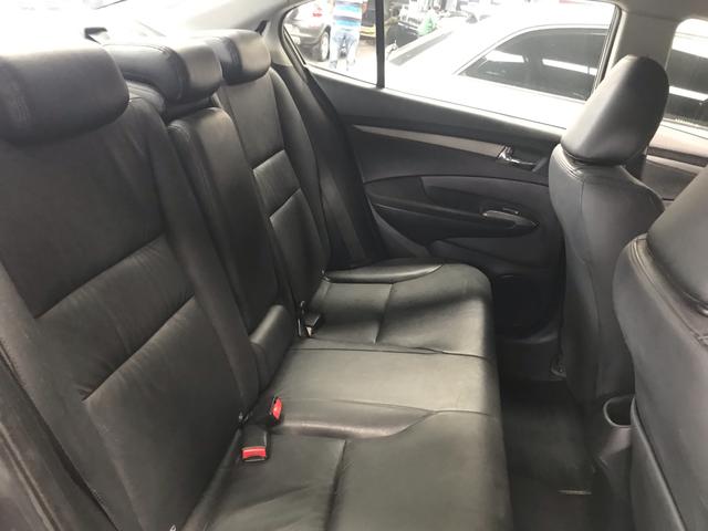 Honda city ANO 2014 TOP de linha com PADDLE SHIFT (marcha no volante) - Foto 2