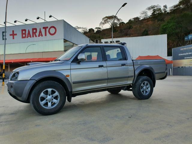 L200 hpe 2.5 4x4 diesel 2011/2012 manual - Foto 4