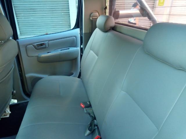 Toyota Hilux SRV D4-D 4x4 3.0 TDI Diesel - 2008 - Foto 3