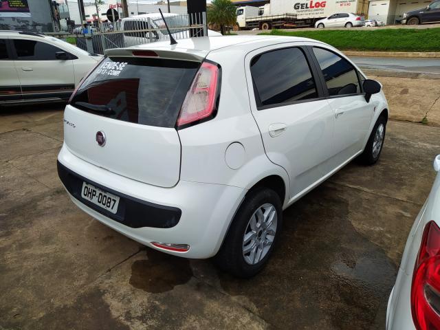PUNTO 2011/2012 1.4 ATTRACTIVE ITALIA 8V FLEX 4P MANUAL - Foto 4