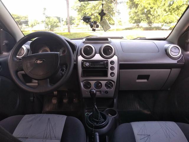 Vendo Ford Fiesta 07/08 completo 1.0 flex Cel 62- * zap - Foto 6