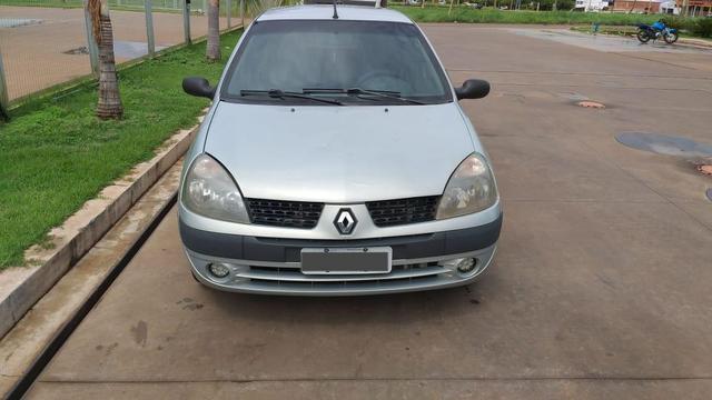 Clio sedan - Foto 2