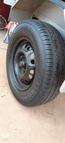 Vendo carreta para 3 motos + rampa - Foto 5