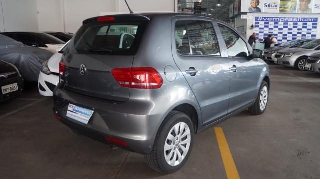 VOLKSWAGEN FOX 1.0 MPI COMFORTLINE 12V FLEX 4P MANUAL - Foto 4