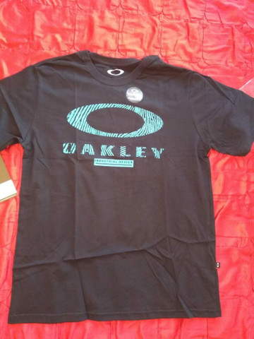 roupas oakley atacado