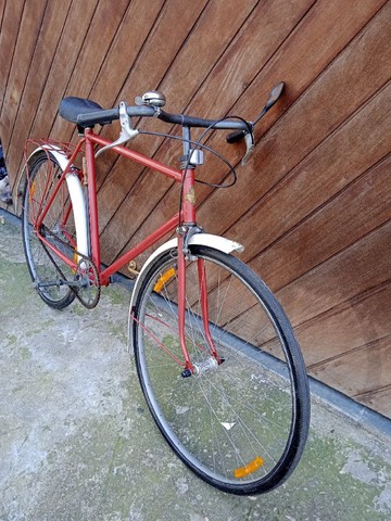bicicleta antiga e rara helbia