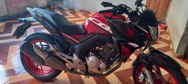 VENDO HONDA $18.000,00 + PARCELAS!
