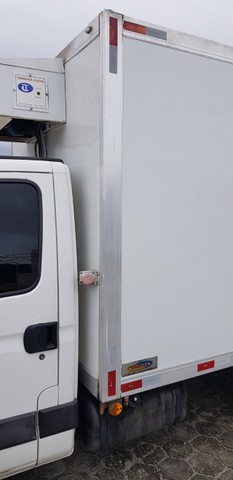 CAMINHÃO IVECO ANO 2012 REFRIGERADO COM ELÉTRICA