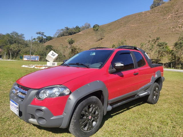 FIAT STRADA 1.8 CABINE DUPLA