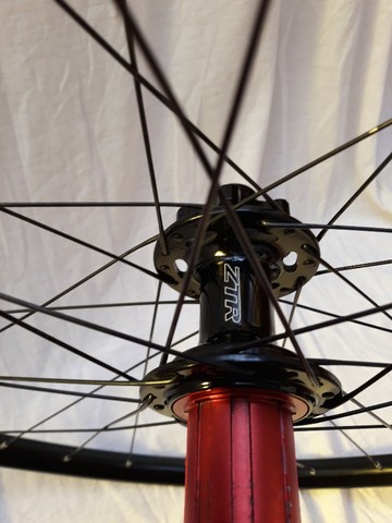 Roda ztr Crest notubes 26 2 meses de uso