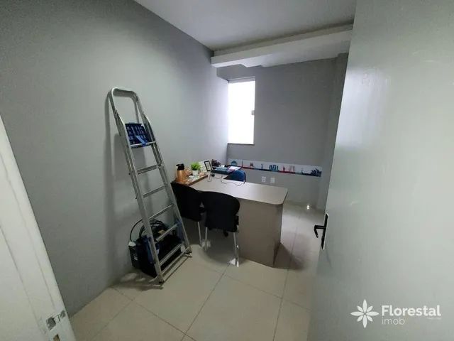 Prédio Comercial para alugar em Centro de 726.00m² com 2 Garagens