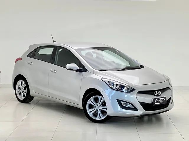 Carros na Web, Hyundai i30 1.6 2013