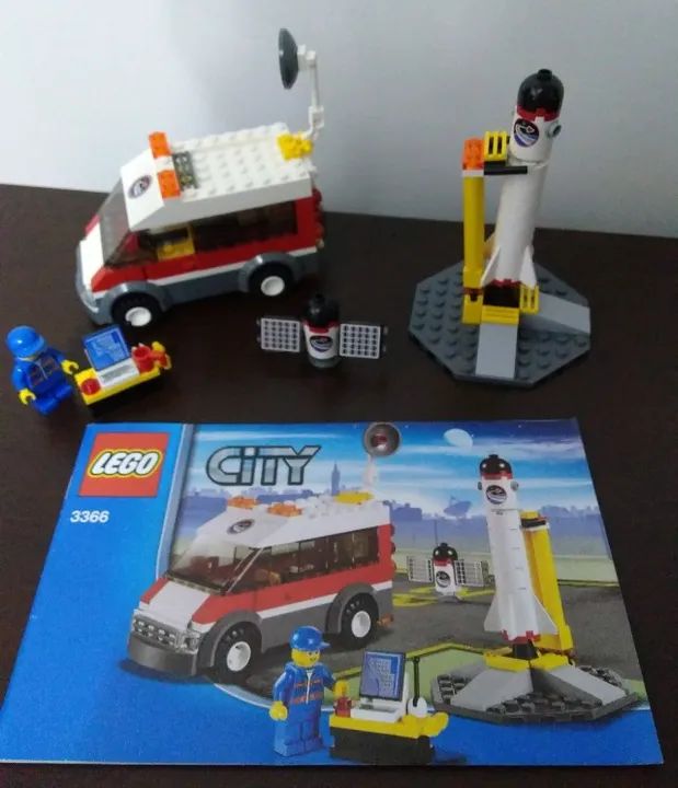 Lego City Satellite Launch Pad 3366