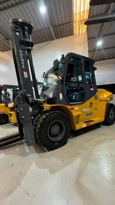 EMPILHADEIRA CPCD70 PLASNOX DIESEL NOVA 7.0T TORRE DUPLEX - Foto 2