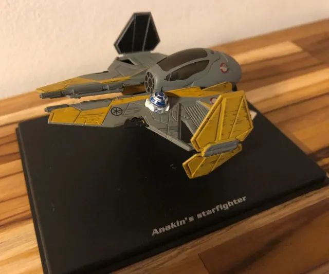 Nave Star Wars - Anakin's Starfighter - Planeta DeAgostini