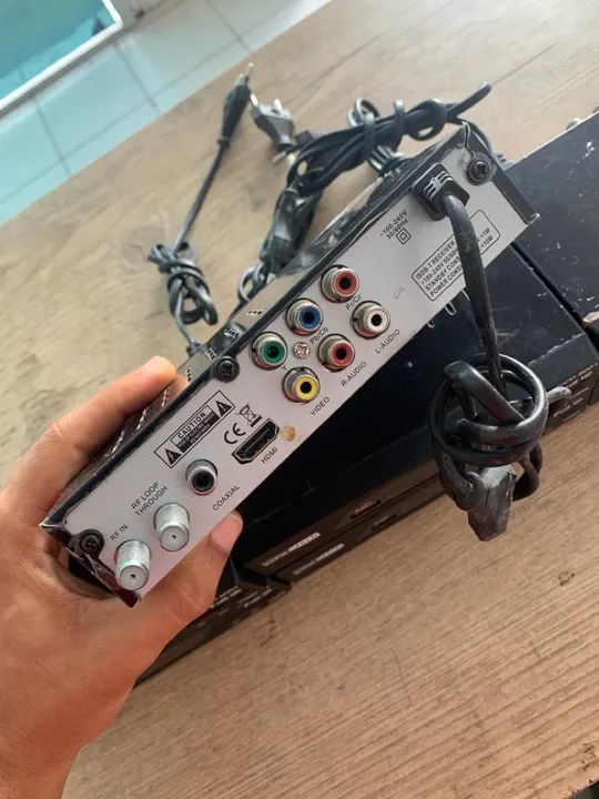 Conversores Digitais Usados - Ótimo Estado - Foto 3