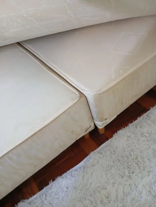 Excelente Colchão com box bipartido QUEEN SIZE - Foto 4
