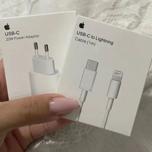 Carregador de iPhone