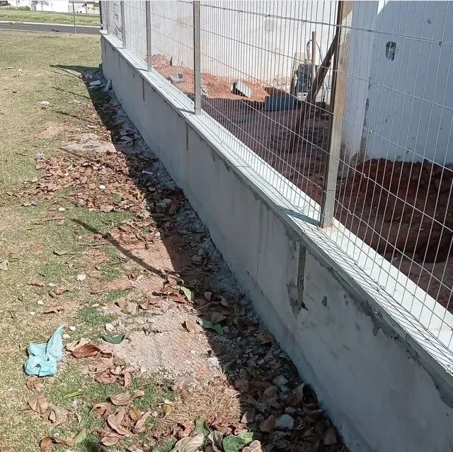 Pingadeiras reta 80x19cm com ferro e friso  - Foto 6