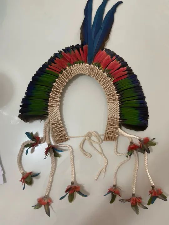 Cocar indígena com penas naturais  - Foto 6