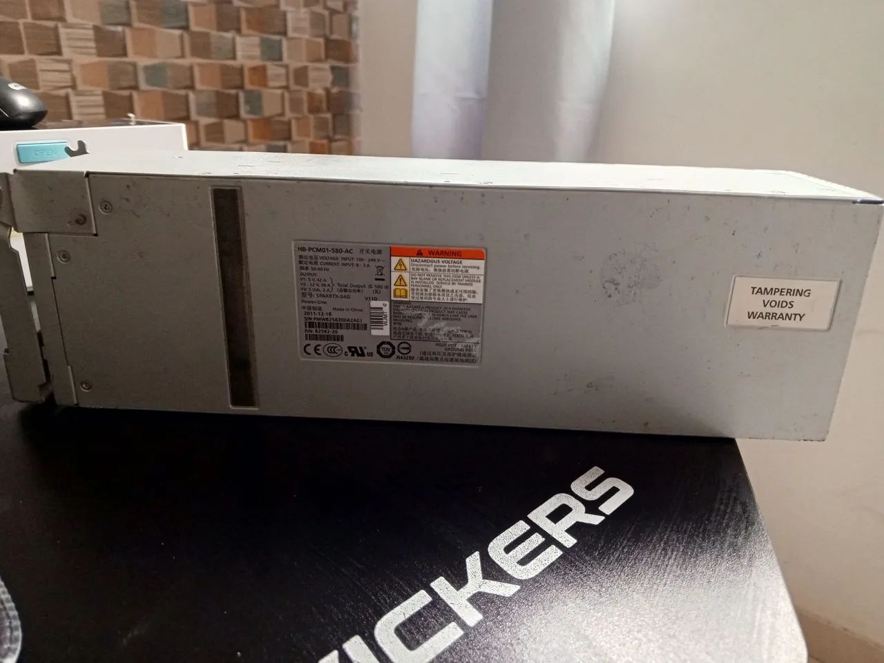 Fonte IBM 580W Storage V7000 HB-PCM01-580-AC 85Y6074 85Y6074 - Foto 2