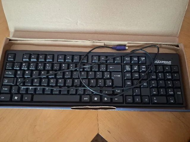 Teclado Ps2 Corp Abnt2 Cabo - Nunca Usado
