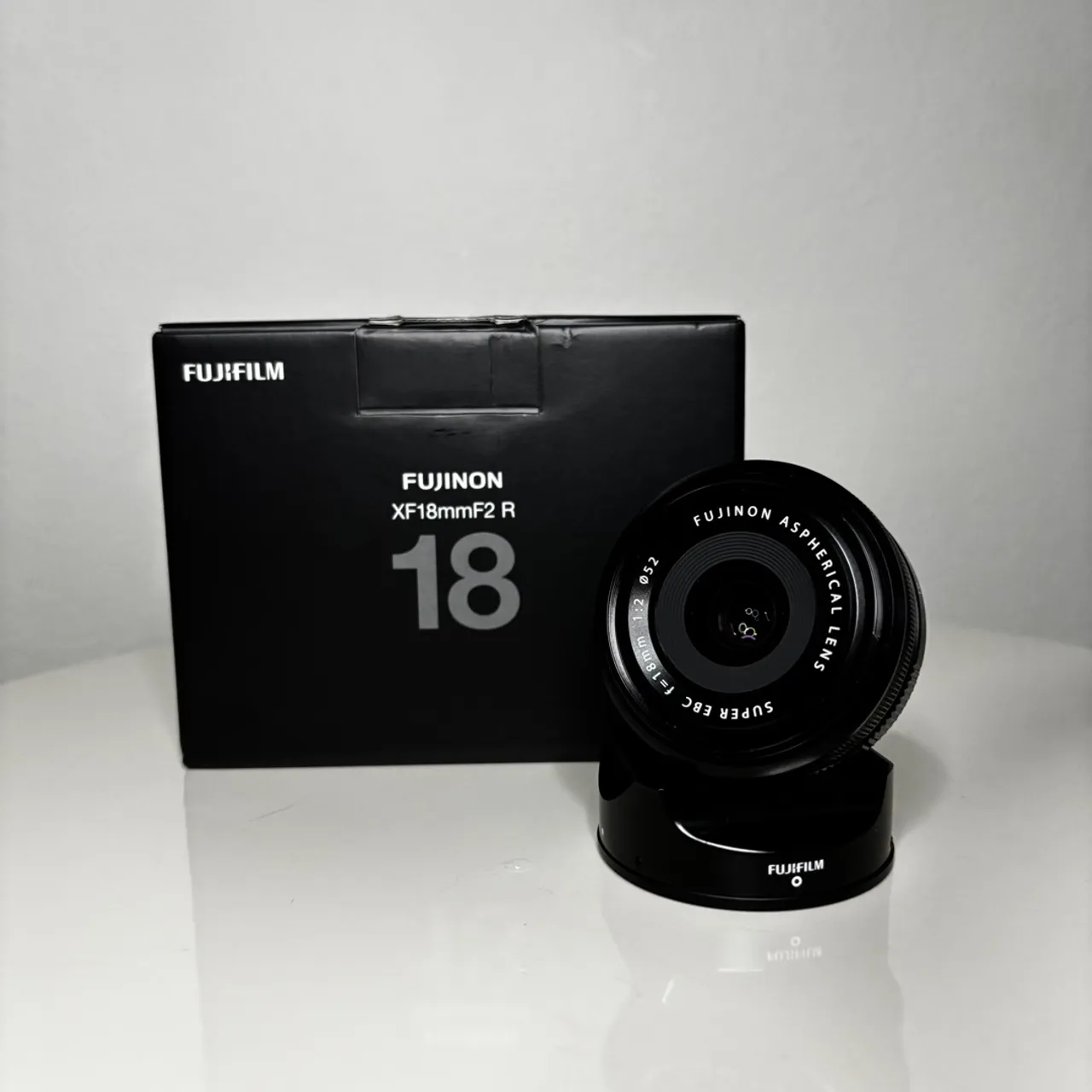 Fujinon XF 18mm f/2 R - Lente Fujifilm