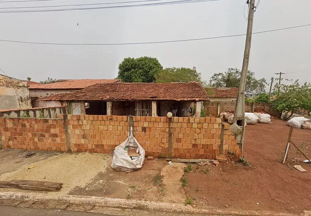 Direitos sobre um Imóvel Residencial, 424m², Santa Cruz do Rio Pardo/SP