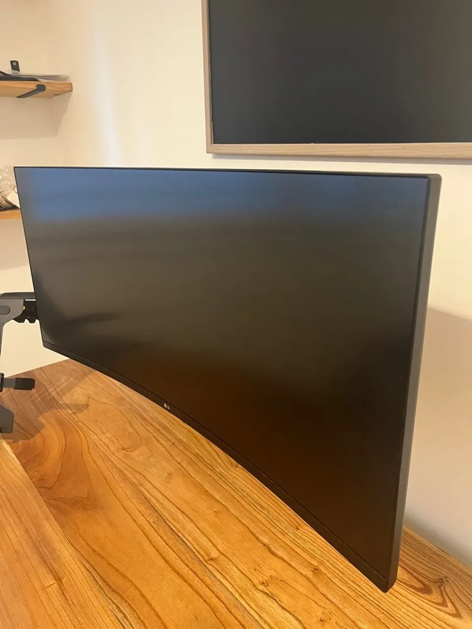 Monitor LG UltraWide Curvo 34 - 34WP65C + Braço Duplo + suporte de laptop - Foto 3