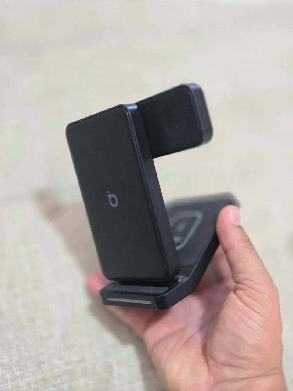 Carregador por indução 3x1 (basike) novo